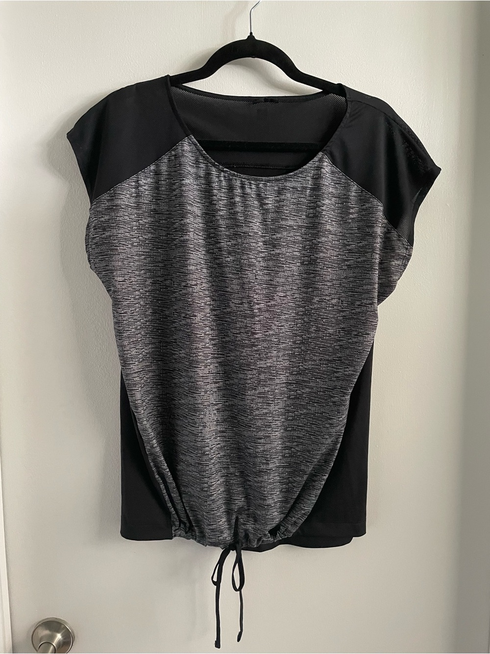DECATHLON Women’s Black & Gray Drawstring Hem Top